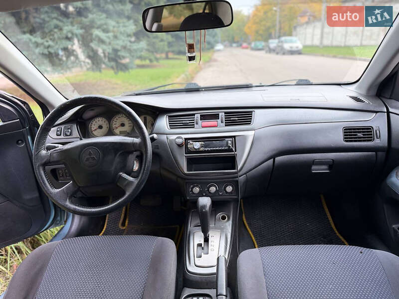 Седан Mitsubishi Lancer 2006 в Запоріжжі