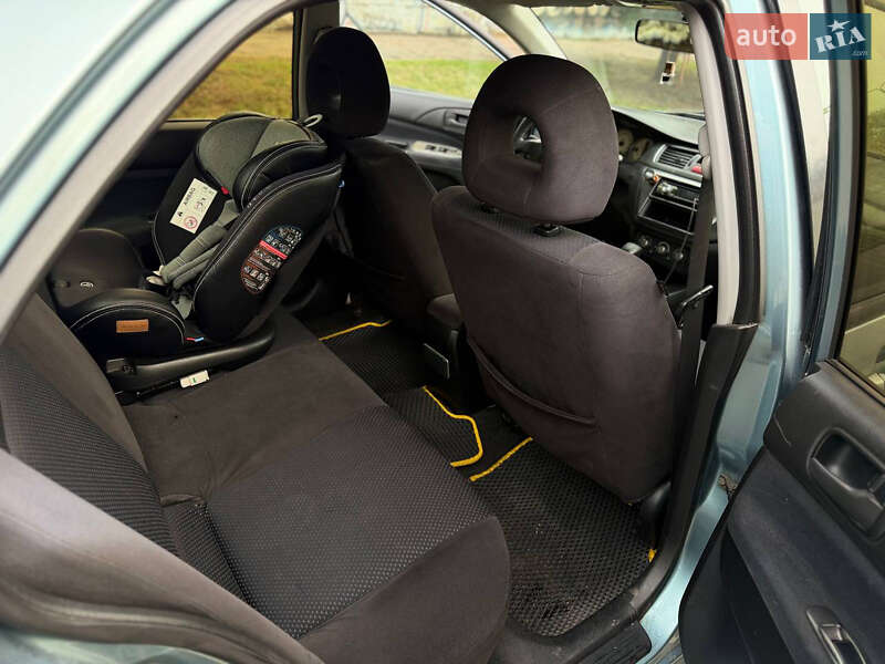 Седан Mitsubishi Lancer 2006 в Запоріжжі