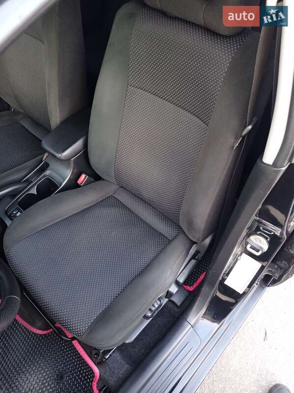 Седан Mitsubishi Lancer 2008 в Желтых Водах фото 19 Седан Mitsubishi Lancer 2008 в Желтых Водах