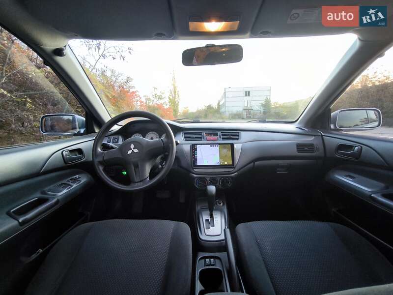 Седан Mitsubishi Lancer 2008 в Южноукраїнську