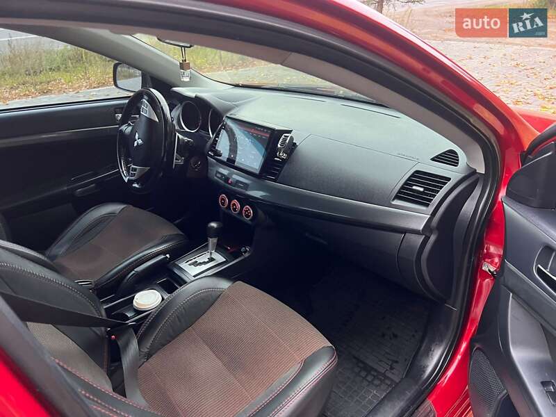 Седан Mitsubishi Lancer 2008 в Луцке