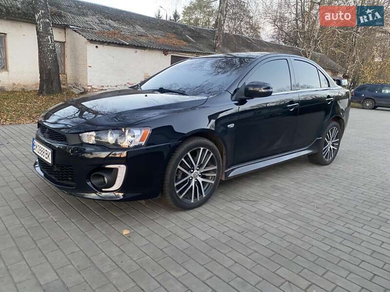Седан Mitsubishi Lancer 2016 в Конотопе