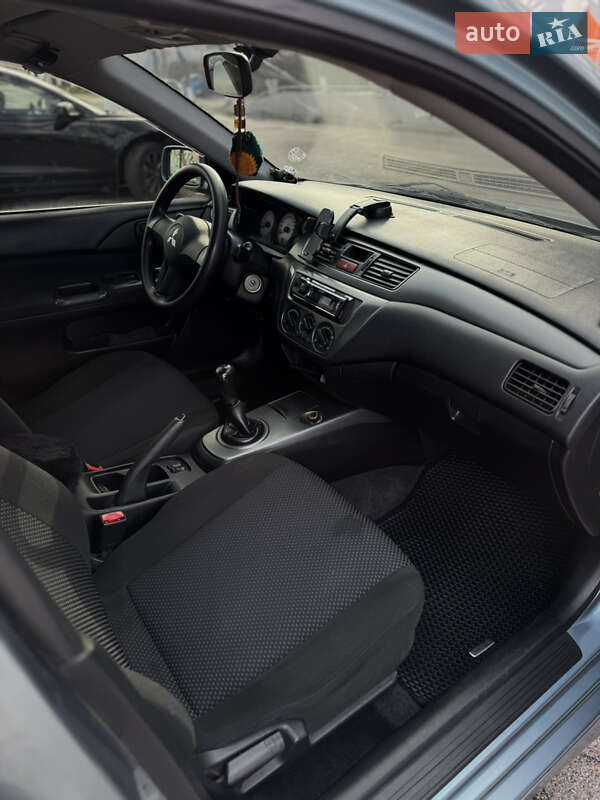 Седан Mitsubishi Lancer 2008 в Харькове