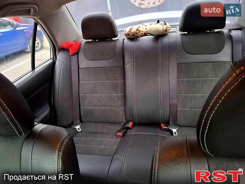 Седан Mitsubishi Lancer 2007 в Днепре