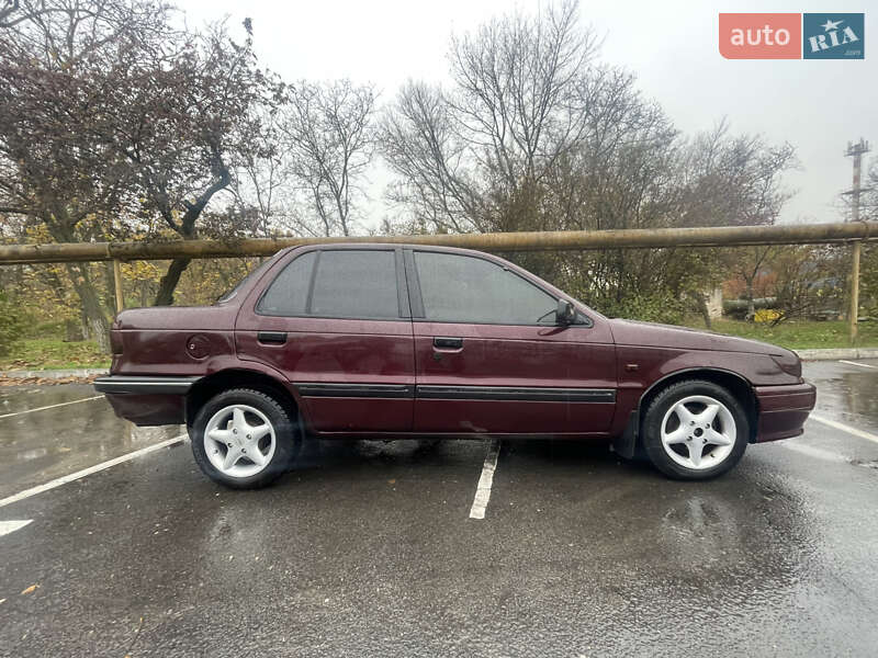 Седан Mitsubishi Lancer 1991 в Одессе фото 2 Седан Mitsubishi Lancer 1991 в Одессе