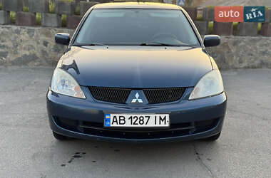 Седан Mitsubishi Lancer 2006 в Виннице