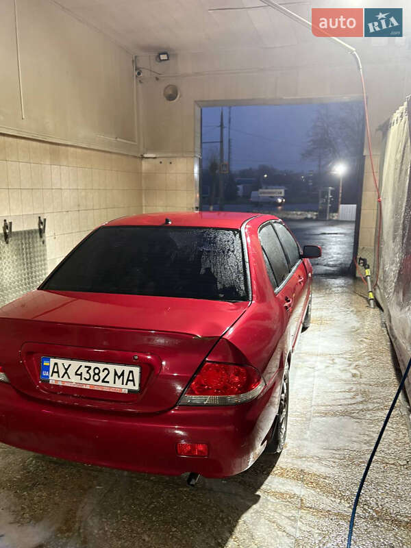 Седан Mitsubishi Lancer 2008 в Харькове