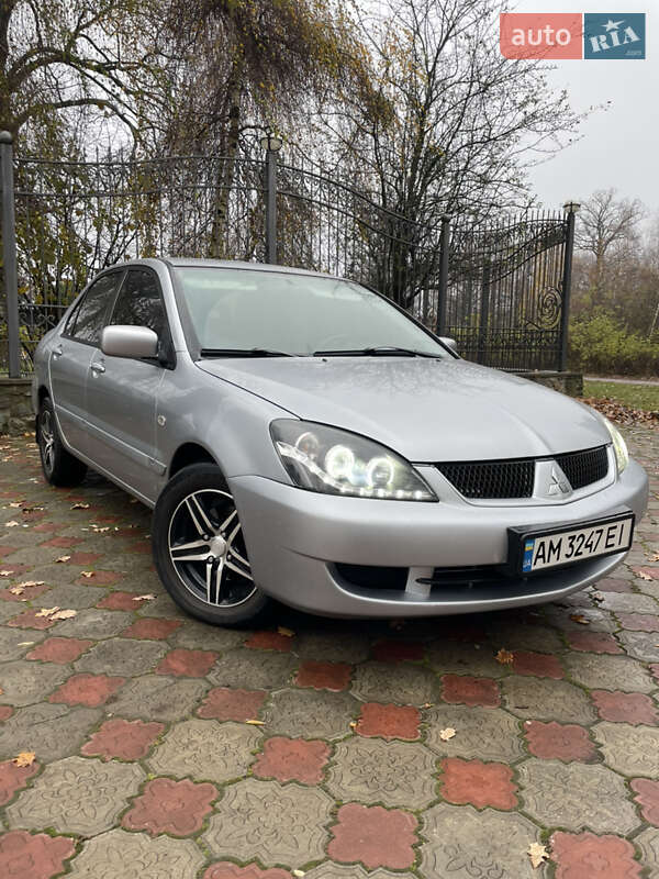 Седан Mitsubishi Lancer 2008 в Житомирі фото Седан Mitsubishi Lancer 2008 в Житомирі