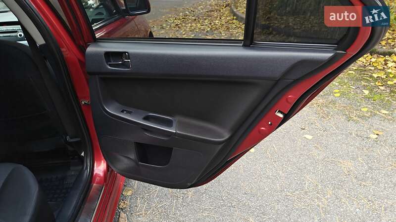 Седан Mitsubishi Lancer 2007 в Києві фото 32 Седан Mitsubishi Lancer 2007 в Києві
