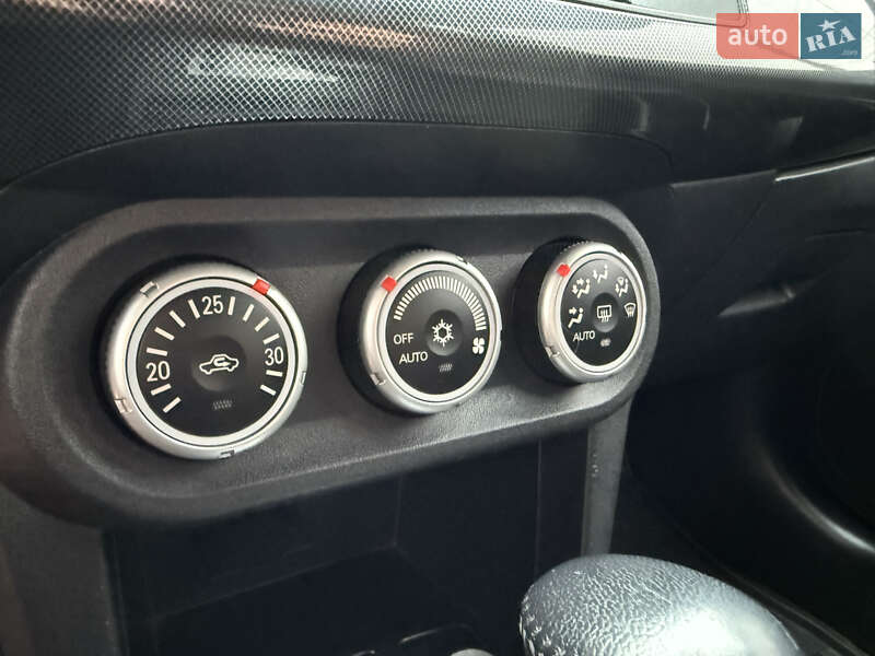 Седан Mitsubishi Lancer 2008 в Одессе