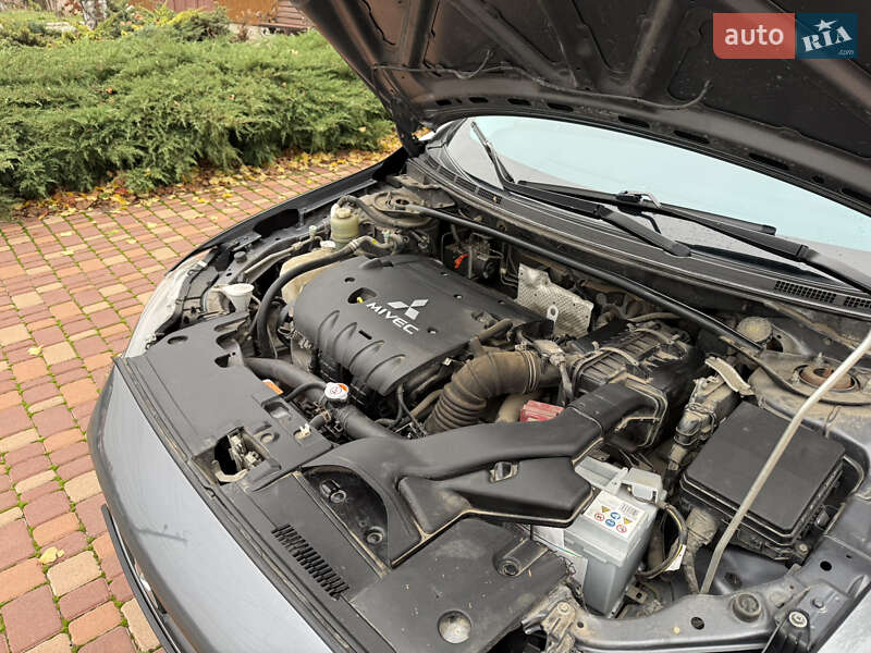 Седан Mitsubishi Lancer 2008 в Одессе