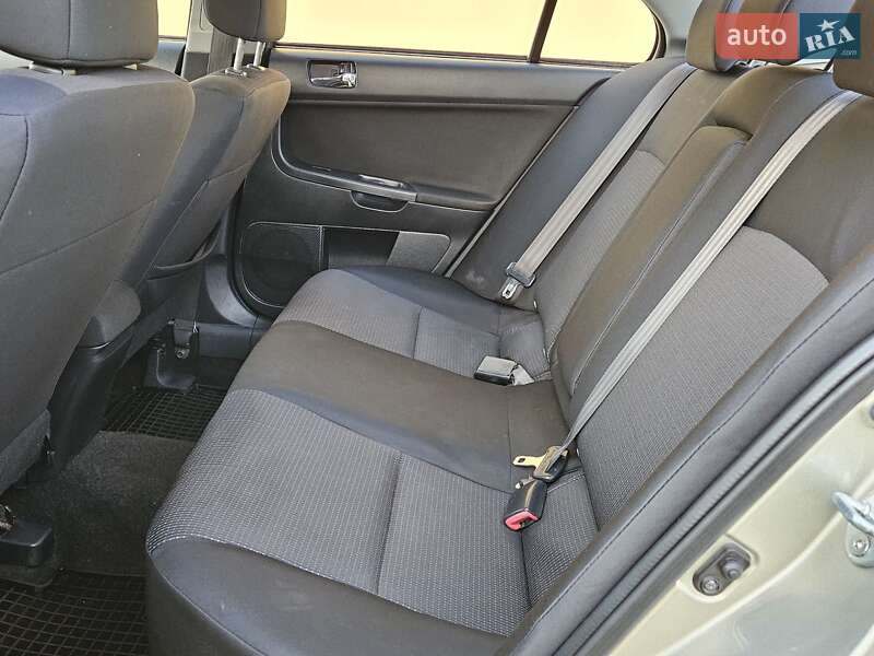 Седан Mitsubishi Lancer 2007 в Бориславе фото 73 Седан Mitsubishi Lancer 2007 в Бориславе