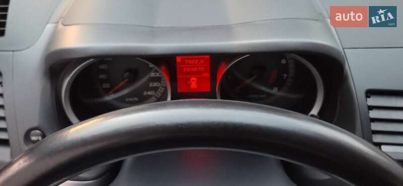 Хэтчбек Mitsubishi Lancer 2009 в Львове фото 4 Хэтчбек Mitsubishi Lancer 2009 в Львове