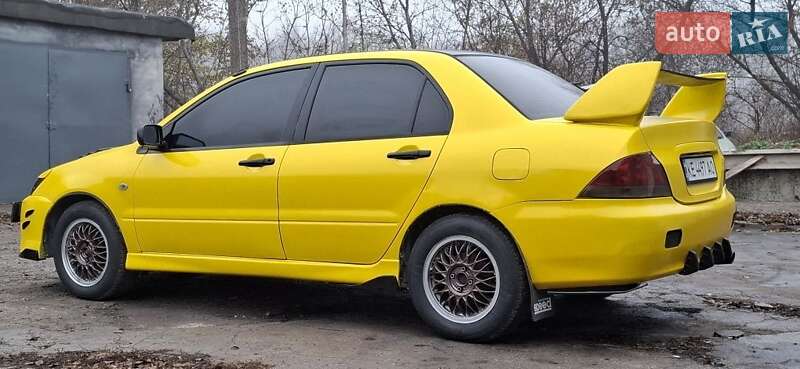 Седан Mitsubishi Lancer 2004 в Кам'янському фото 20 Седан Mitsubishi Lancer 2004 в Кам'янському
