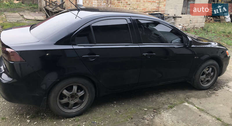 Седан Mitsubishi Lancer 2007 в Луцке