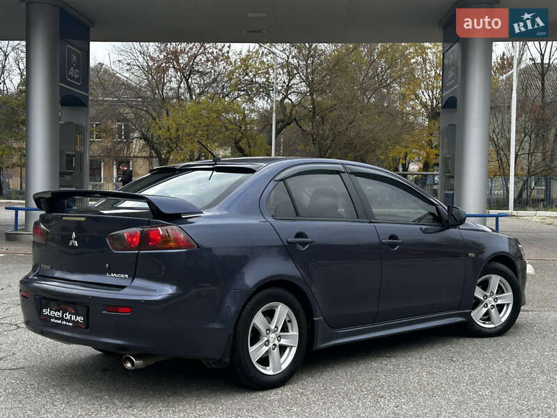 Седан Mitsubishi Lancer 2007 в Николаеве фото 3 Седан Mitsubishi Lancer 2007 в Николаеве