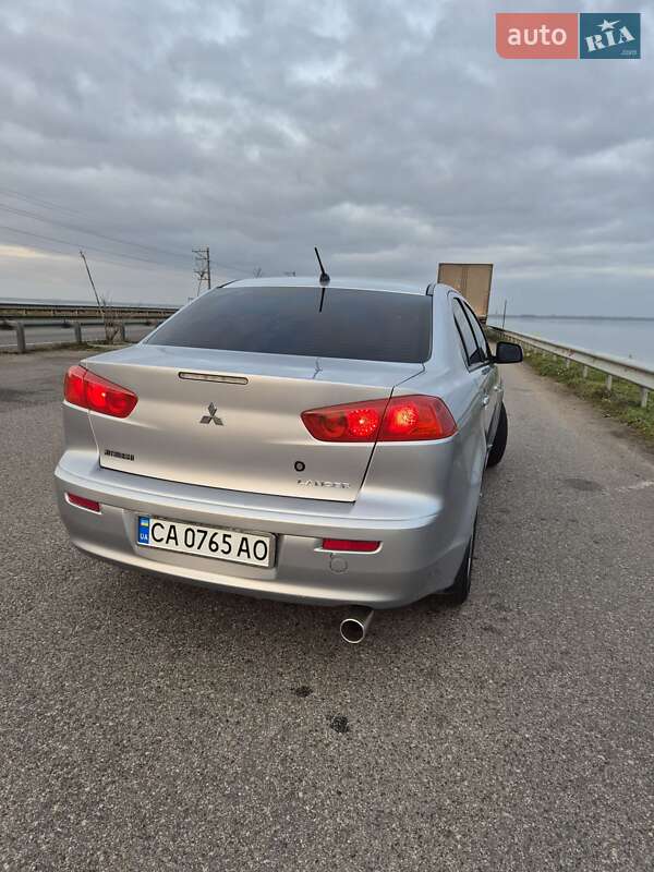 Седан Mitsubishi Lancer 2007 в Черкасах