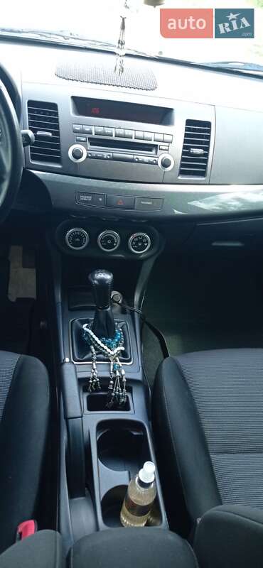 Хетчбек Mitsubishi Lancer 2008 в Львові фото 34 Хетчбек Mitsubishi Lancer 2008 в Львові