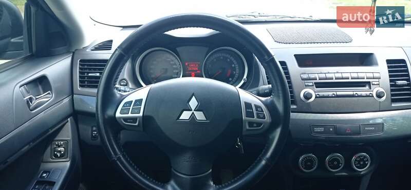 Хетчбек Mitsubishi Lancer 2008 в Львові фото 39 Хетчбек Mitsubishi Lancer 2008 в Львові