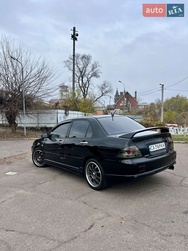 Седан Mitsubishi Lancer 2006 в Черкасах