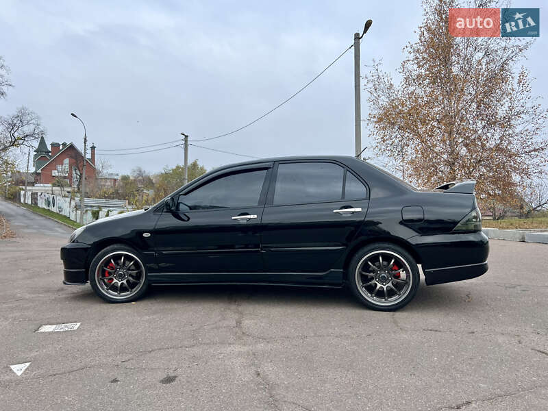 Седан Mitsubishi Lancer 2006 в Черкасах
