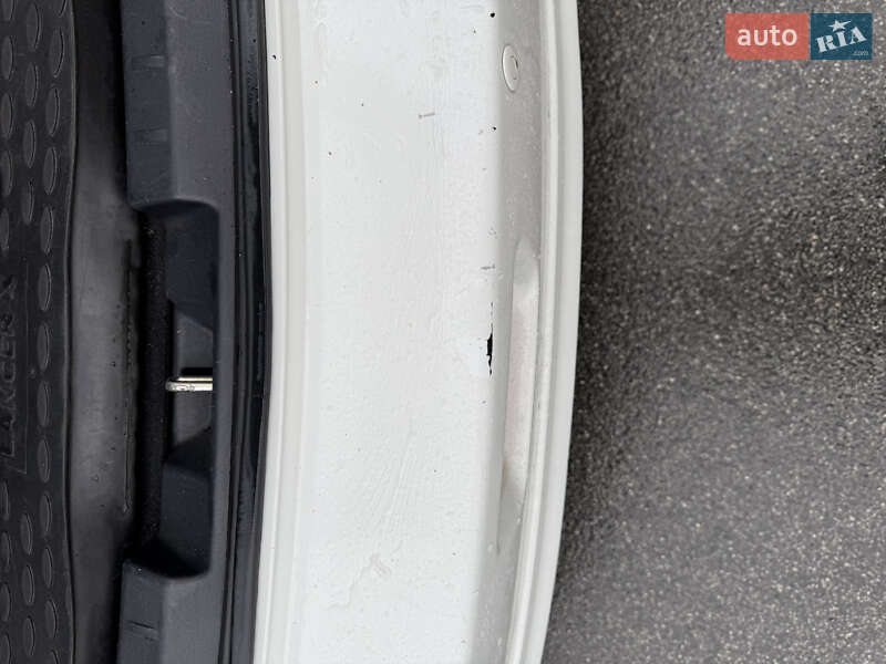 Хетчбек Mitsubishi Lancer 2009 в Києві