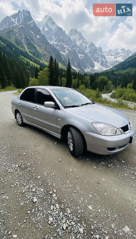 Седан Mitsubishi Lancer 2006 в Львові