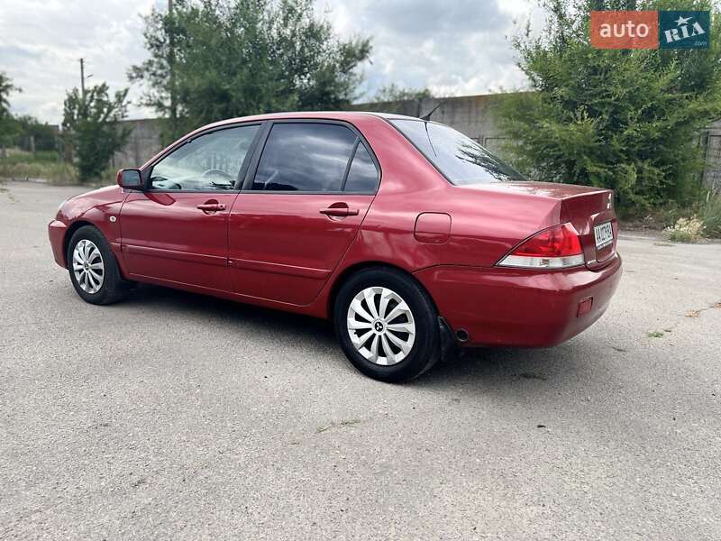 Седан Mitsubishi Lancer 2005 в Дніпрі