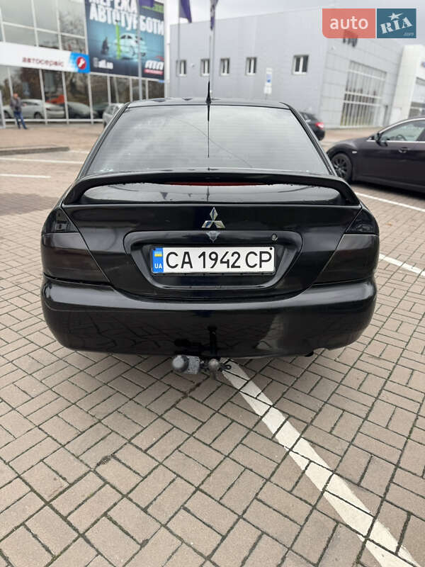 Седан Mitsubishi Lancer 2006 в Броварах