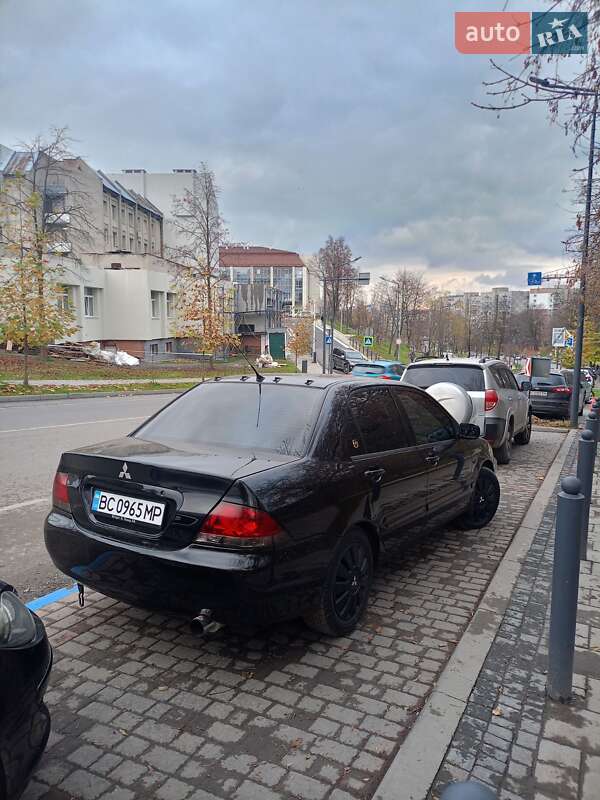Седан Mitsubishi Lancer 2008 в Львові