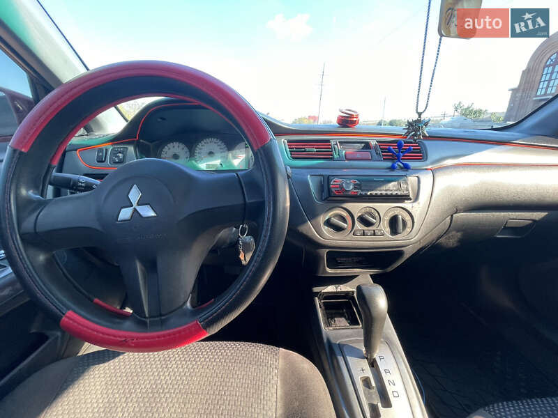 Седан Mitsubishi Lancer 2006 в Миколаєві