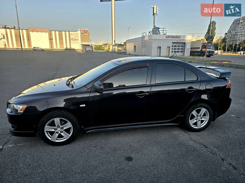Седан Mitsubishi Lancer 2008 в Харкові