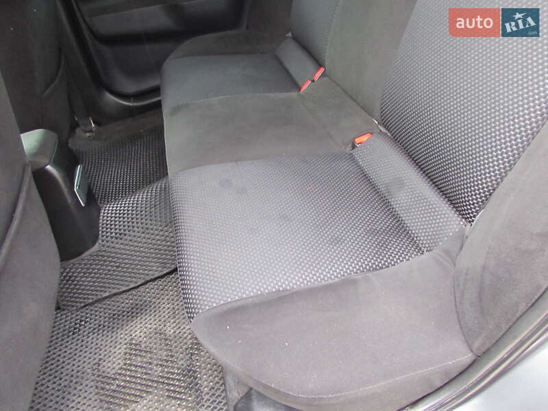 Седан Mitsubishi Lancer 2006 в Кропивницькому фото 11 Седан Mitsubishi Lancer 2006 в Кропивницькому