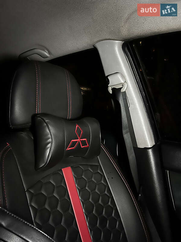 Седан Mitsubishi Lancer 2007 в Києві фото 30 Седан Mitsubishi Lancer 2007 в Києві