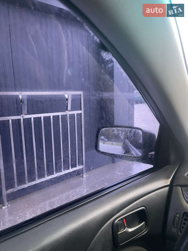 Седан Mitsubishi Lancer 2004 в Стебнику фото 22 Седан Mitsubishi Lancer 2004 в Стебнику