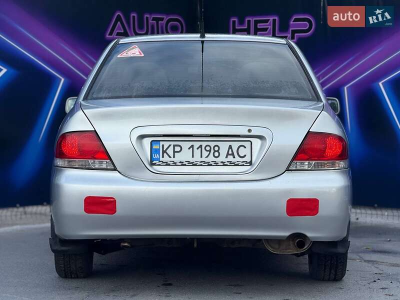 Седан Mitsubishi Lancer 2005 в Запоріжжі