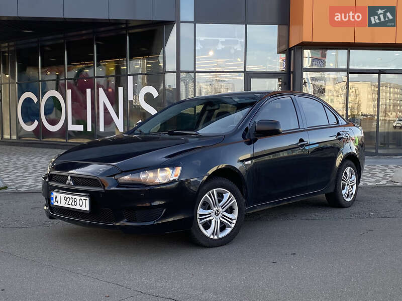 Седан Mitsubishi Lancer 2010 в Києві фото 3 Седан Mitsubishi Lancer 2010 в Києві