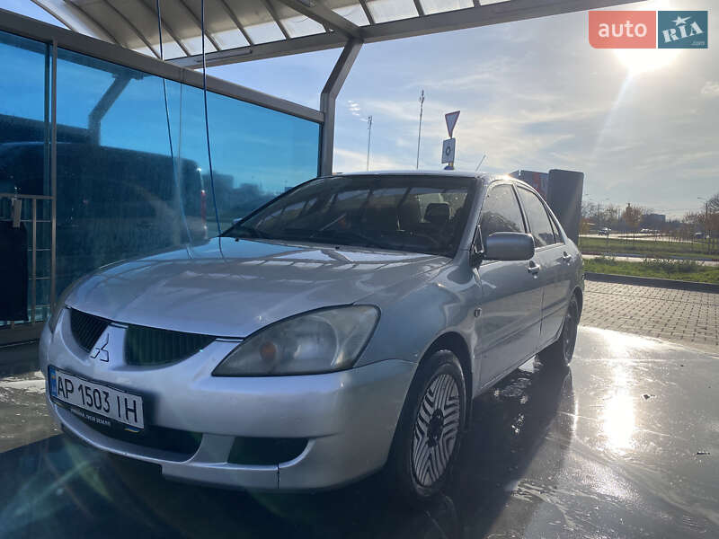Седан Mitsubishi Lancer 2004 в Запоріжжі