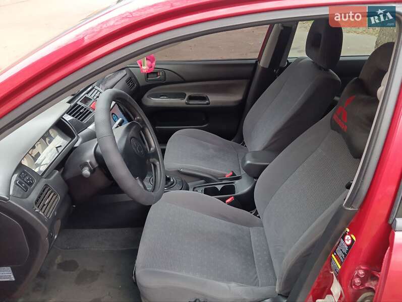 Седан Mitsubishi Lancer 2004 в Вінниці