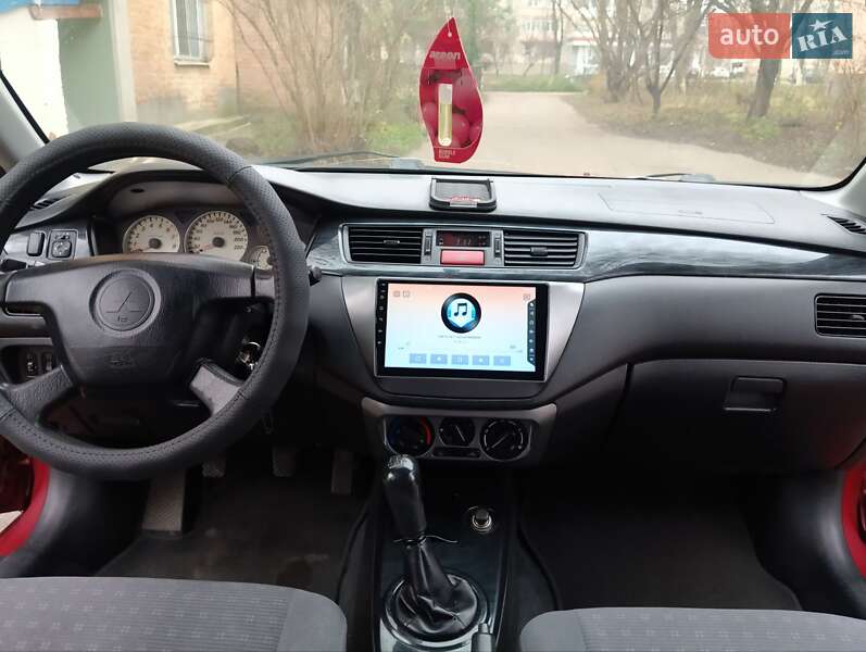 Седан Mitsubishi Lancer 2004 в Вінниці