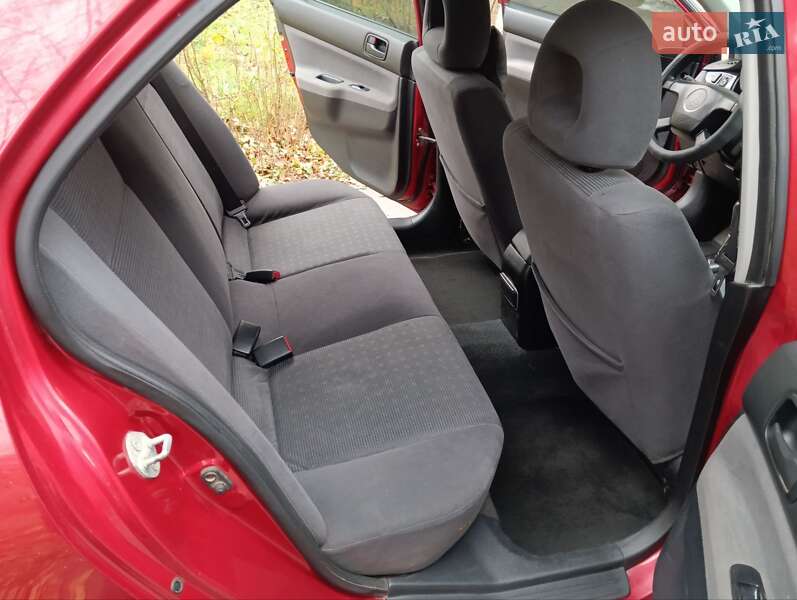 Седан Mitsubishi Lancer 2004 в Вінниці