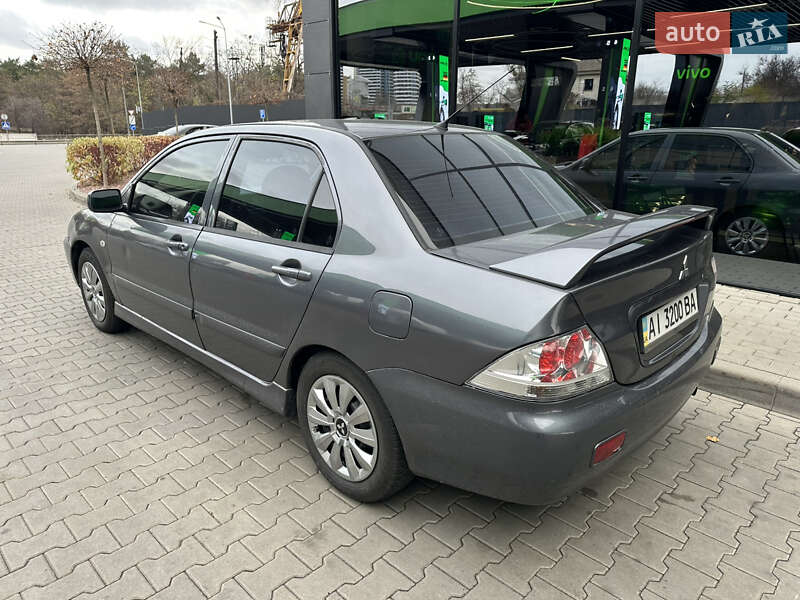 Седан Mitsubishi Lancer 2007 в Киеве фото 12 Седан Mitsubishi Lancer 2007 в Киеве
