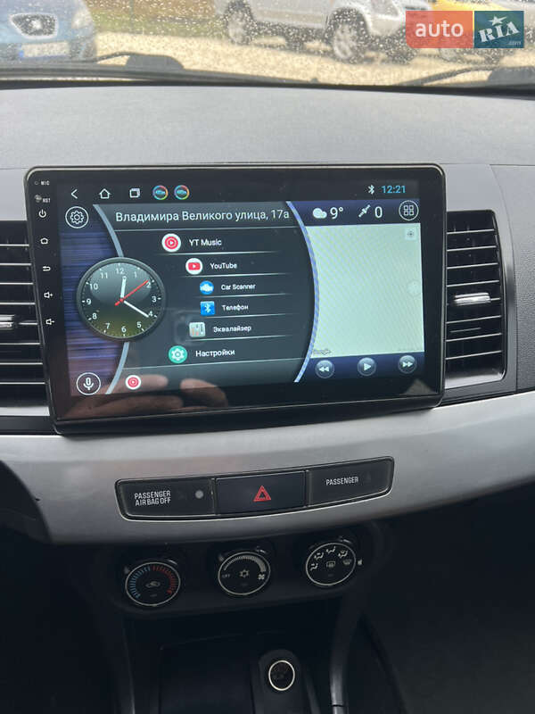 Седан Mitsubishi Lancer 2011 в Львові