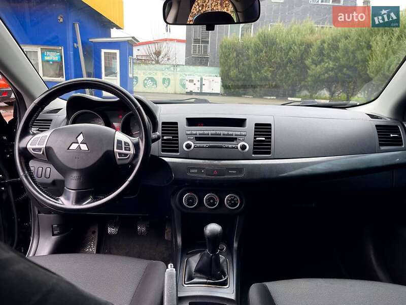 Седан Mitsubishi Lancer 2007 в Киеве фото 10 Седан Mitsubishi Lancer 2007 в Киеве