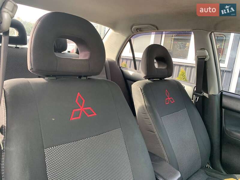 Седан Mitsubishi Lancer 2009 в Коломиї