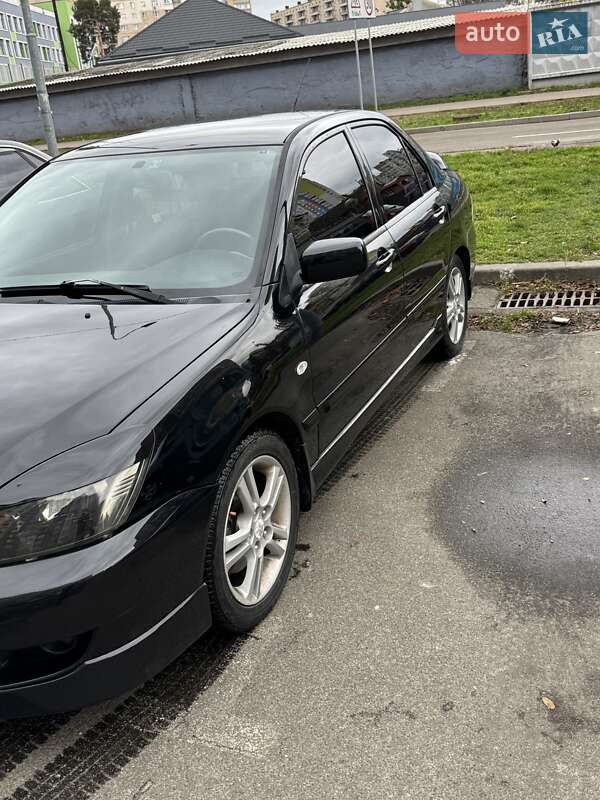Седан Mitsubishi Lancer 2007 в Києві