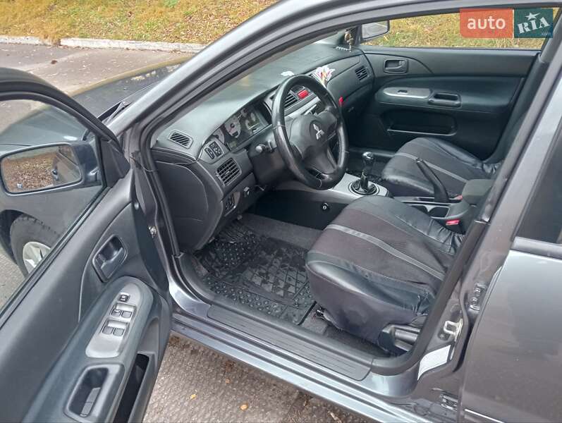 Седан Mitsubishi Lancer 2008 в Острозі