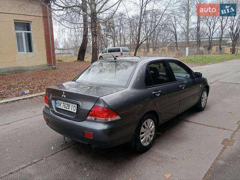 Седан Mitsubishi Lancer 2008 в Острозі