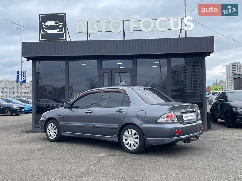 Седан Mitsubishi Lancer 2008 в Києві