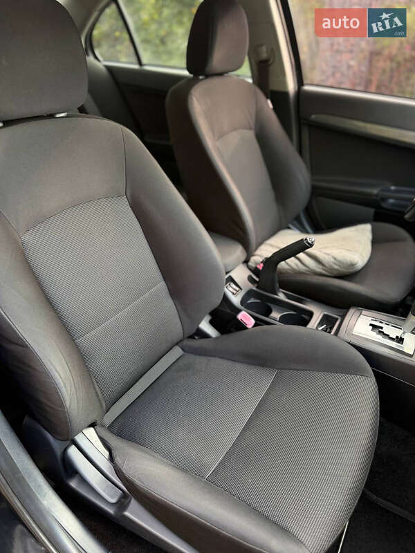 Седан Mitsubishi Lancer 2007 в Одессе